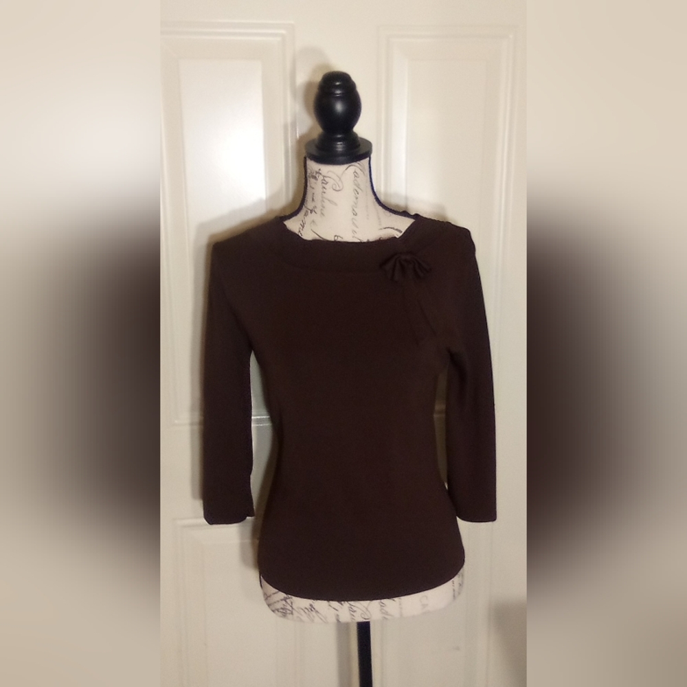 Joseph A Top Women Size Large Color Brown